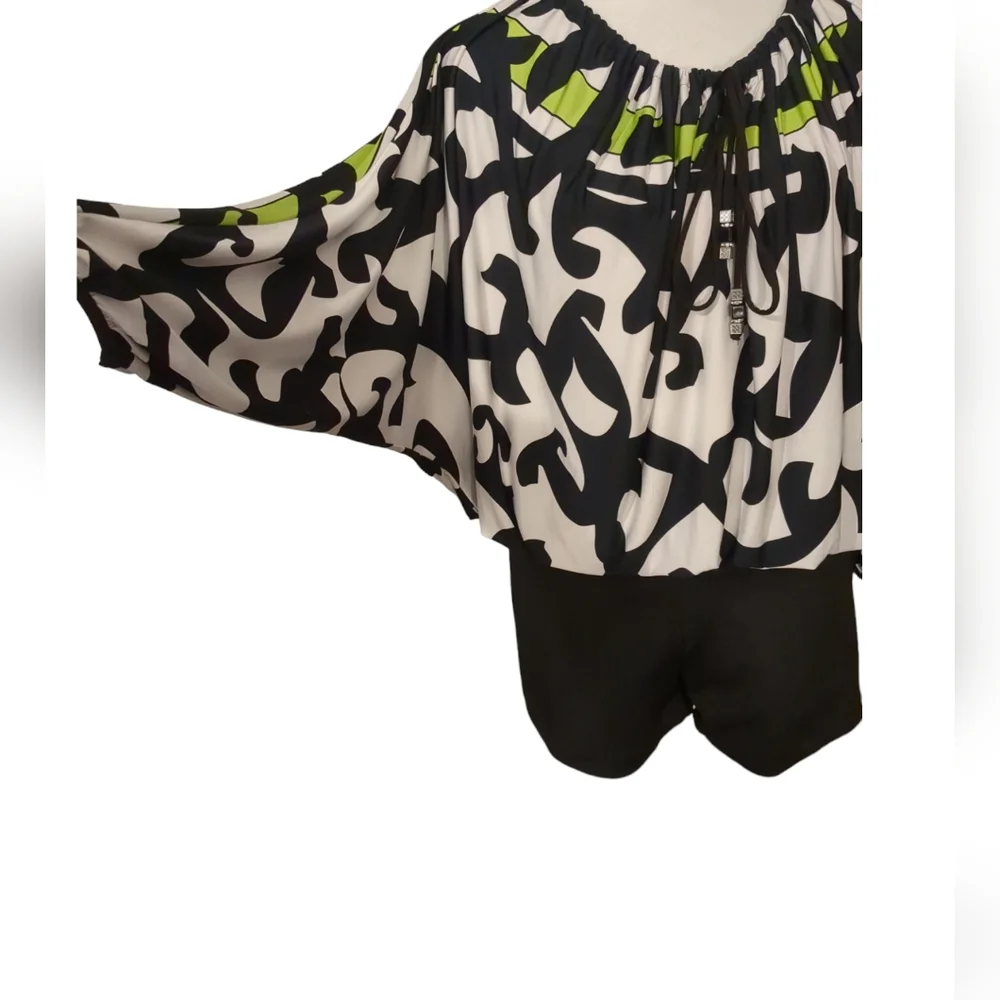 Analili Romper size xs color black white and green long sleeve size xs - Picture 4 of 6